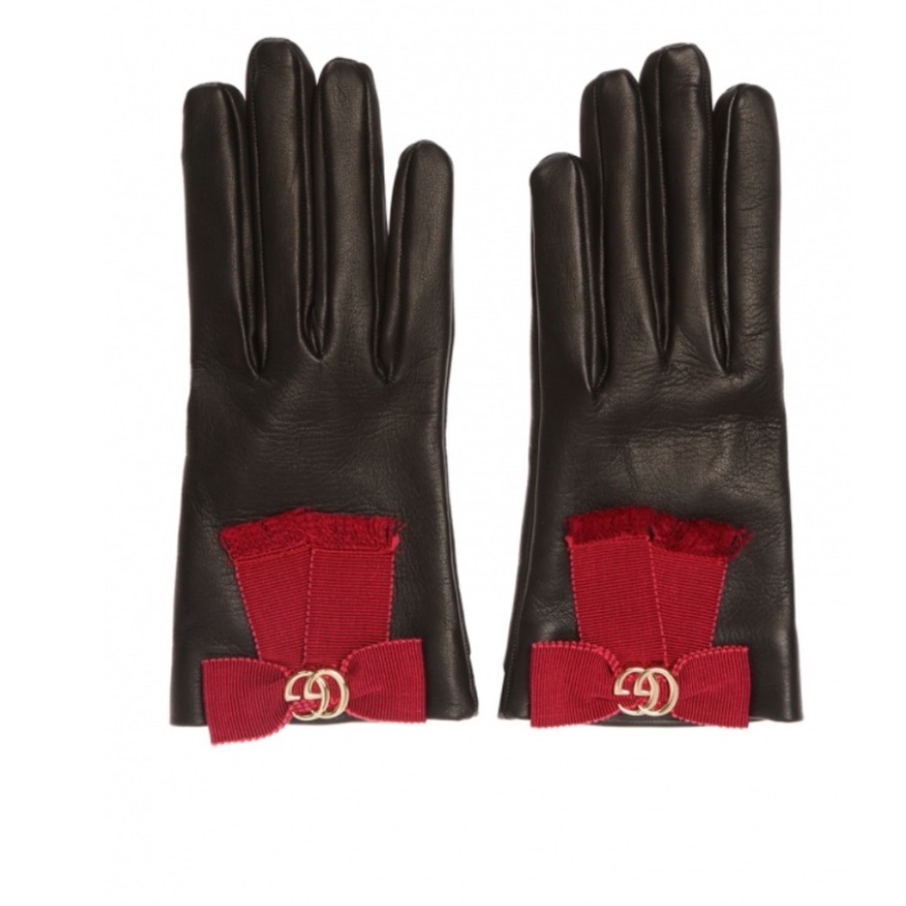 GUCCI
LEATHER GLOVES WITH BOWS